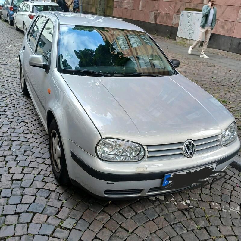 Silber Gebraucht 1998 VW Golf IV | 1.950 € (Fairer Preis) - Bild 1/3