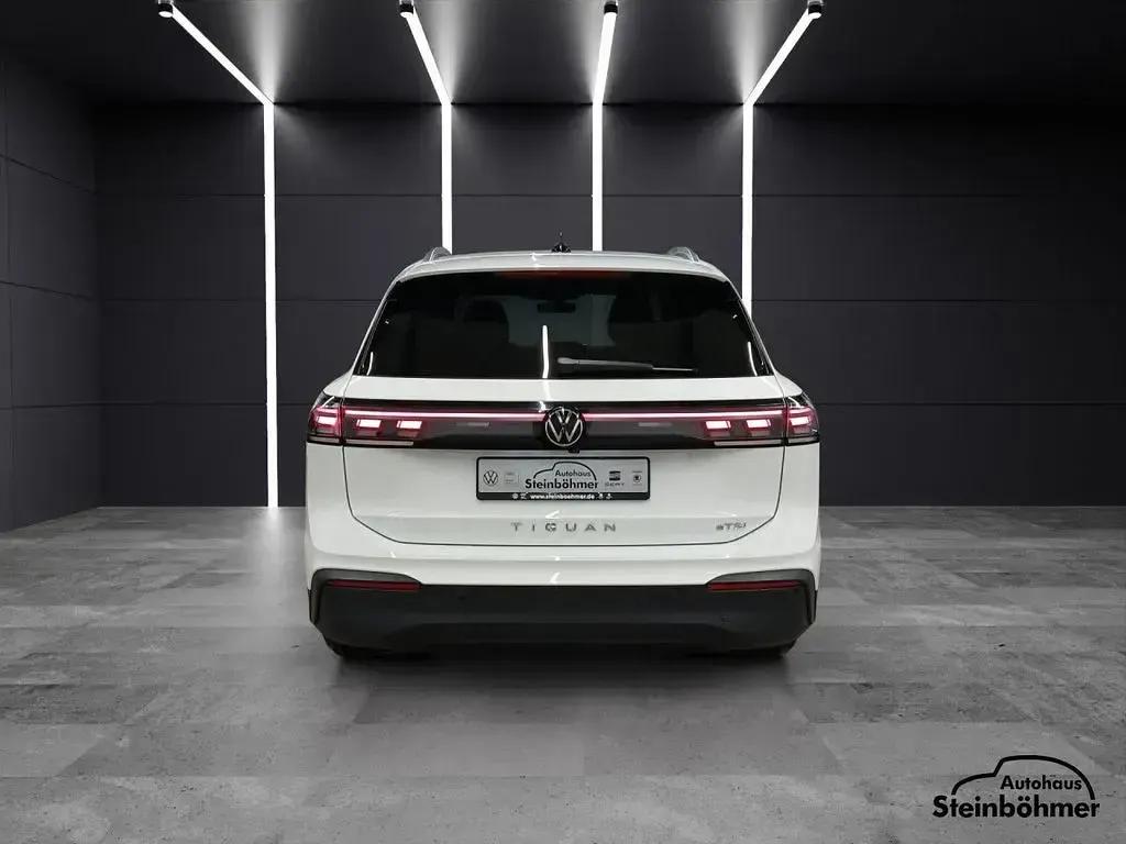 Usata VW Tiguan Goal 150 CV (110 kW) 2025 Bianco SUV