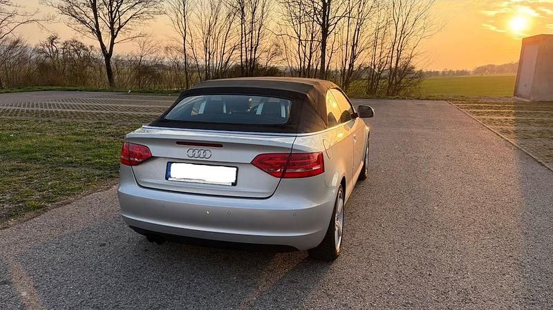 Gebraucht Audi A3 Cabriolet Attraction 160 PS (117 kW) 2009 Grau Cabrio