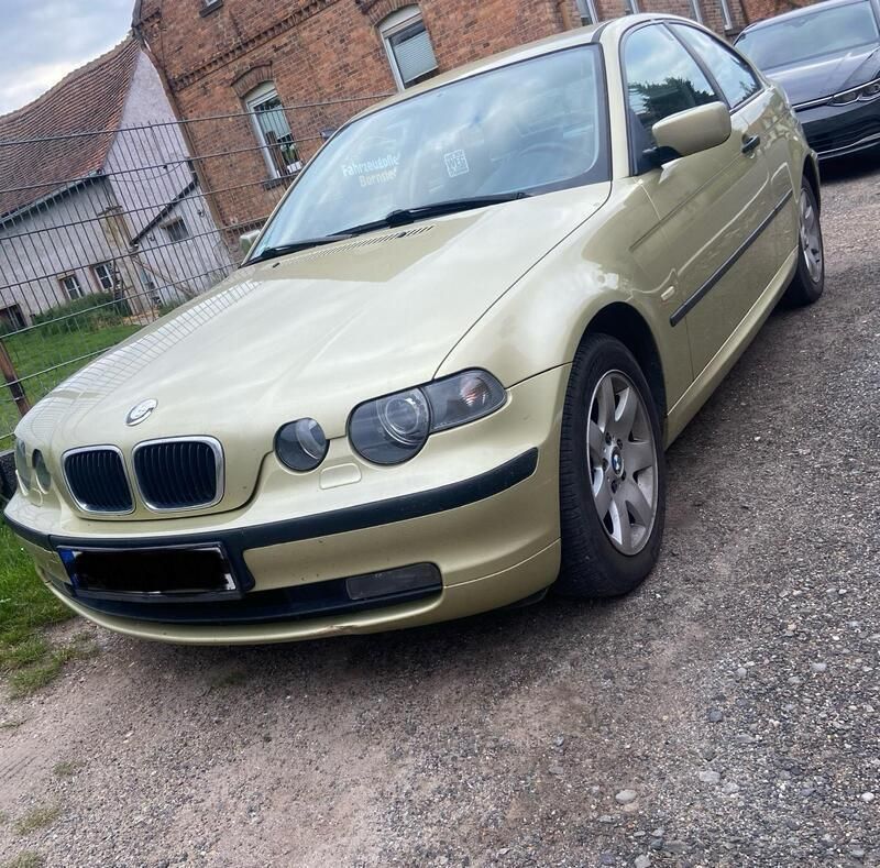 Gold Gebraucht 2001 BMW 318 Compact Kleinwagen | 2.299 € (Fairer Preis) - Bild 1/4