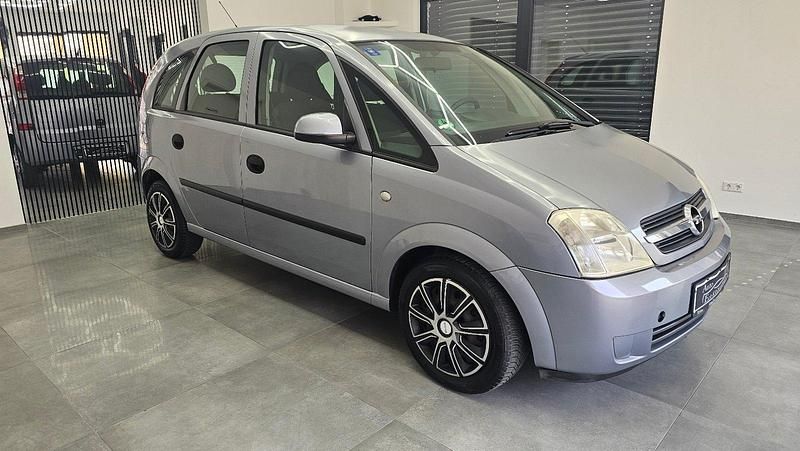 Second-hand Opel Meriva 101 CP (74 kW) 2003 Argintiu Monovolum