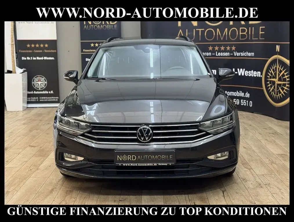Usata VW Passat 122 CV (89 kW) 2020 Grigio Station wagon