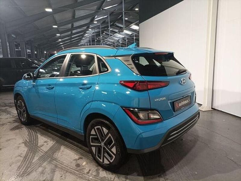 Gebraucht Hyundai Kona Select 100 kW (136 PS) 2022 Blau SUV