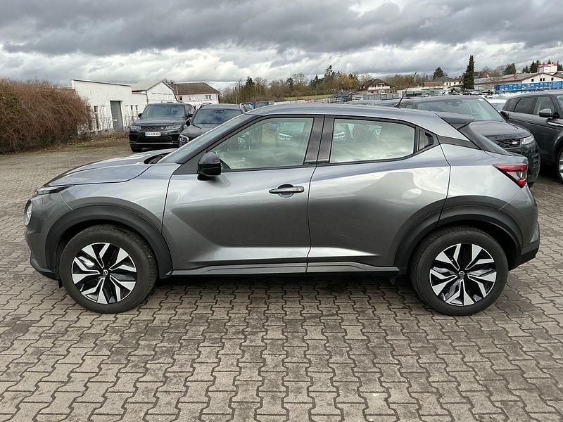 Gebraucht Nissan Juke 114 PS (83 kW) 2022 Silber SUV