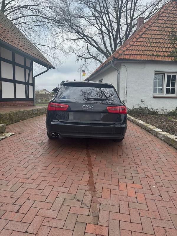 Gebraucht Audi A6 Sport 177 PS (130 kW) 2012 Schwarz Kombi