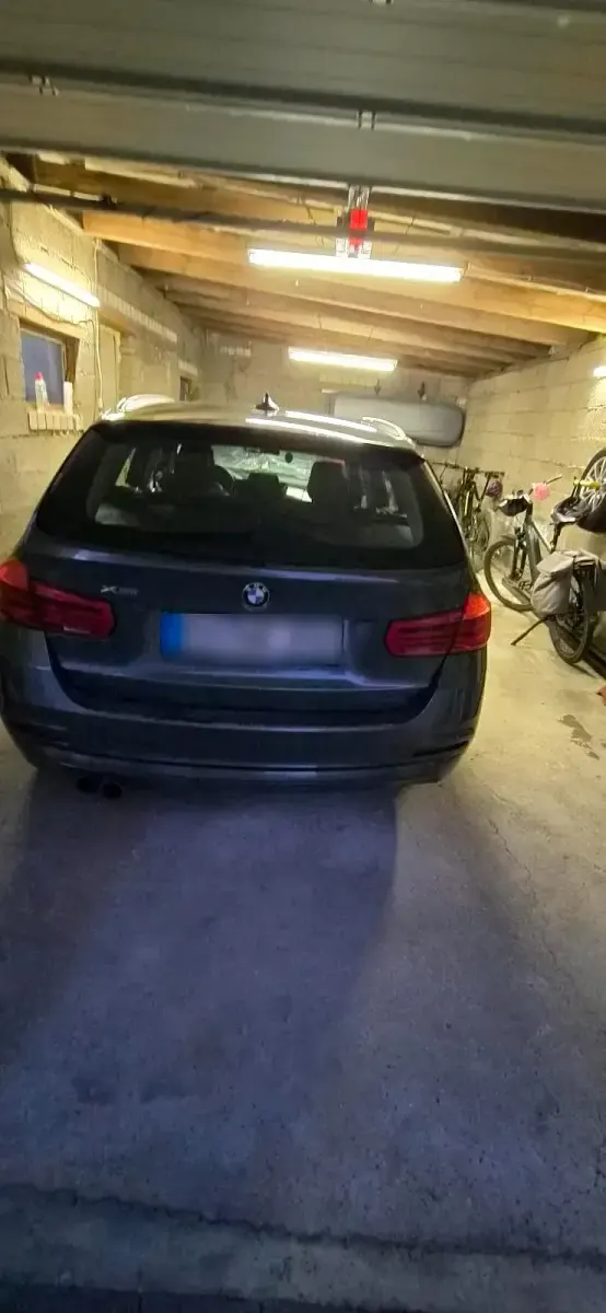 Gebraucht BMW 320 184 PS (135 kW) 2017 Grau Kombi