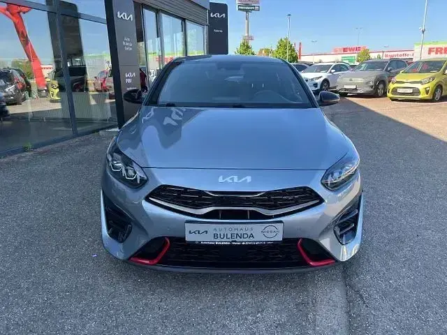Gebraucht Kia ProCeed Comfort 204 PS (150 kW) 2021 Silber Kombi