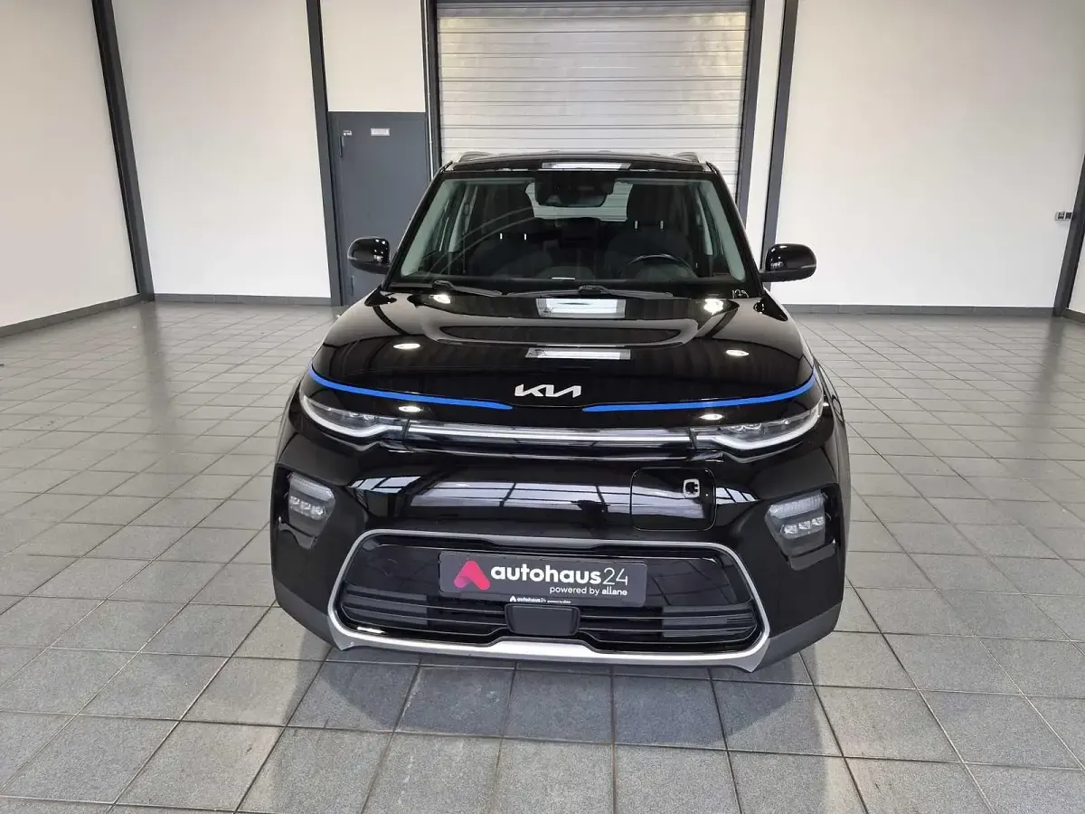 Gebraucht Kia Soul Vision 100 kW (136 PS) 2022 Schwarz SUV