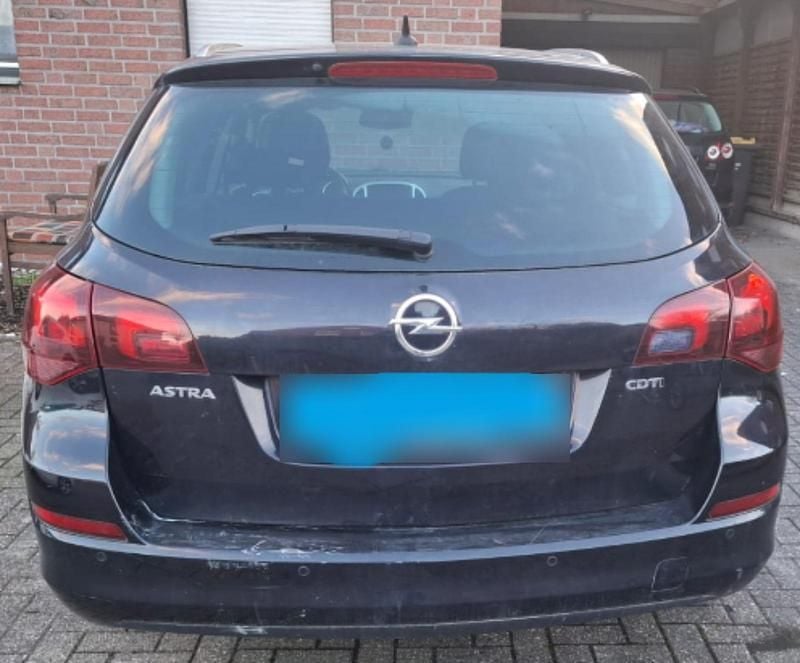 Gebraucht Opel Astra Sport 2011 Schwarz Kombi