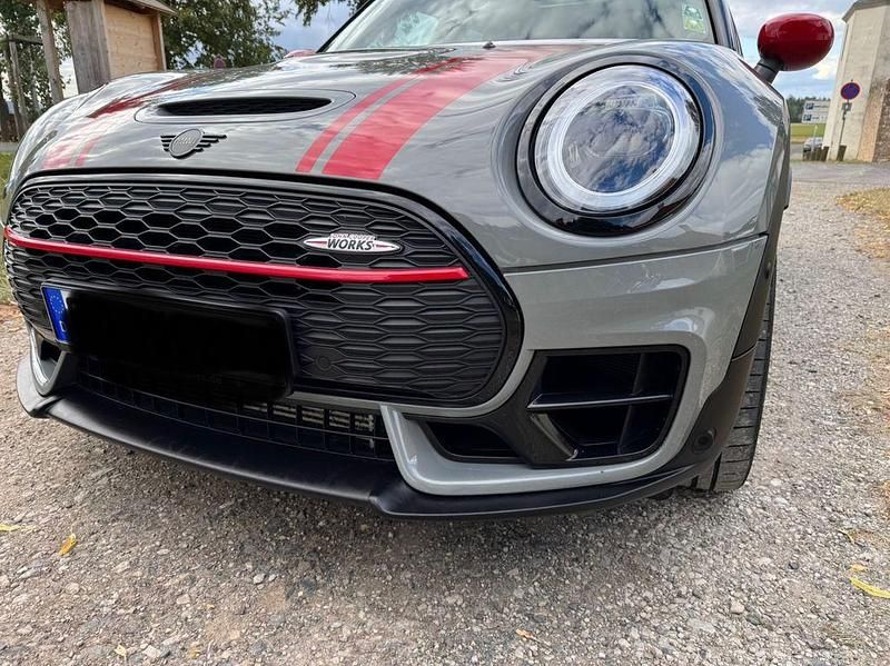 Grau Gebraucht 2021 Mini John Cooper Works Clubman Kombi | 32.500 € (Fairer Preis) - Bild 1/4