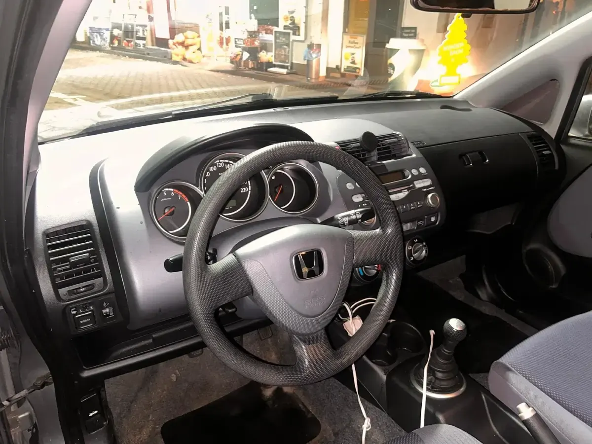 Gebraucht Honda Jazz 86 PS (63 kW) 2004 Silber Kleinwagen