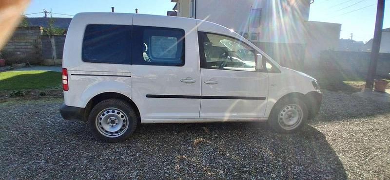 Gebraucht VW Caddy Trendline 102 PS (75 kW) 2014 Van / Kleinbus