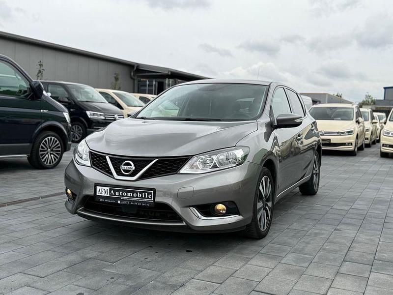 Grau Gebraucht 2017 Nissan Pulsar N-Connecta Limousine | 6.999 € (Guter Preis) - Bild 1/4