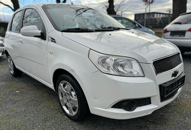 Gebraucht Chevrolet Aveo LS 84 PS (61 kW) 2009 Weiß Kleinwagen