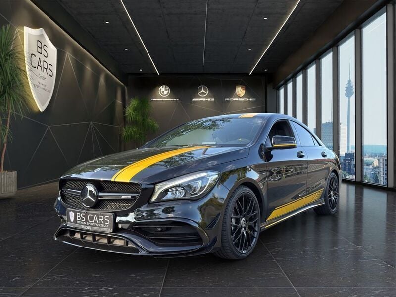 Schwarz Gebraucht 2018 Mercedes CLA45 AMG AMG Limousine | 31.900 € (Fairer Preis) - Bild 1/4