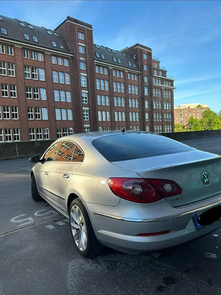 Gebraucht VW CC 160 PS (117 kW) 2010 Grau Limousine