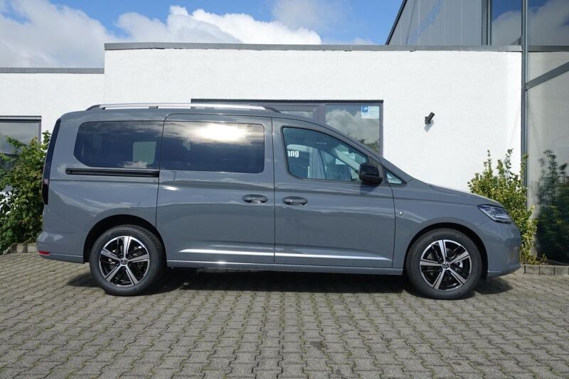 Pure grey Neu 2025 VW Caddy Maxi Style Van / Kleinbus | 36.990 € (Superpreis) - Bild 1/4