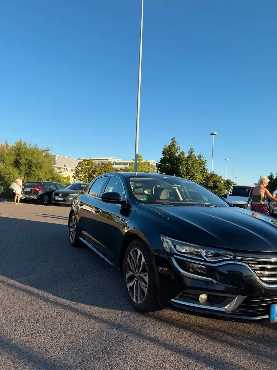 Gebraucht Renault Talisman Initiale Paris 160 PS (117 kW) 2016 Schwarz Limousine