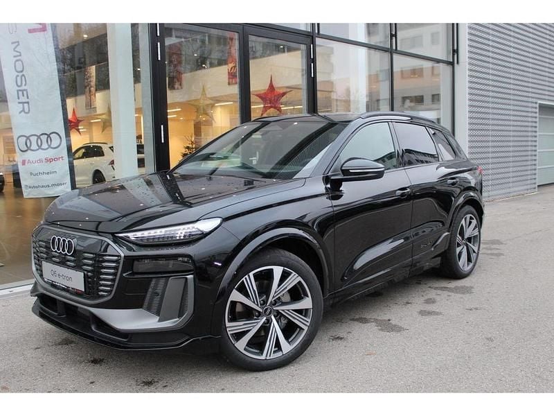 Neu Audi Q6 e-tron S-Line 225 kW (306 PS) 2026 Mythosschwarz metallic SUV