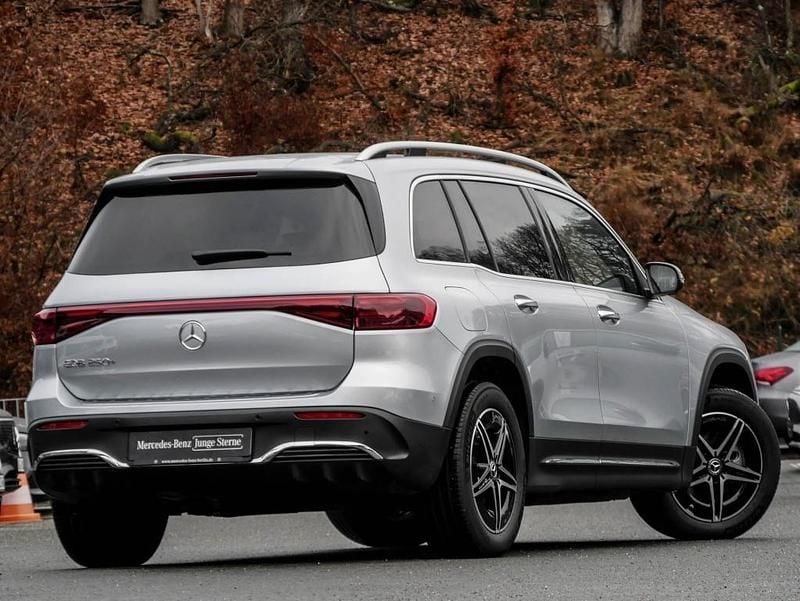 Gebraucht Mercedes EQB250+ AMG 139 kW (190 PS) 2025 Silber SUV