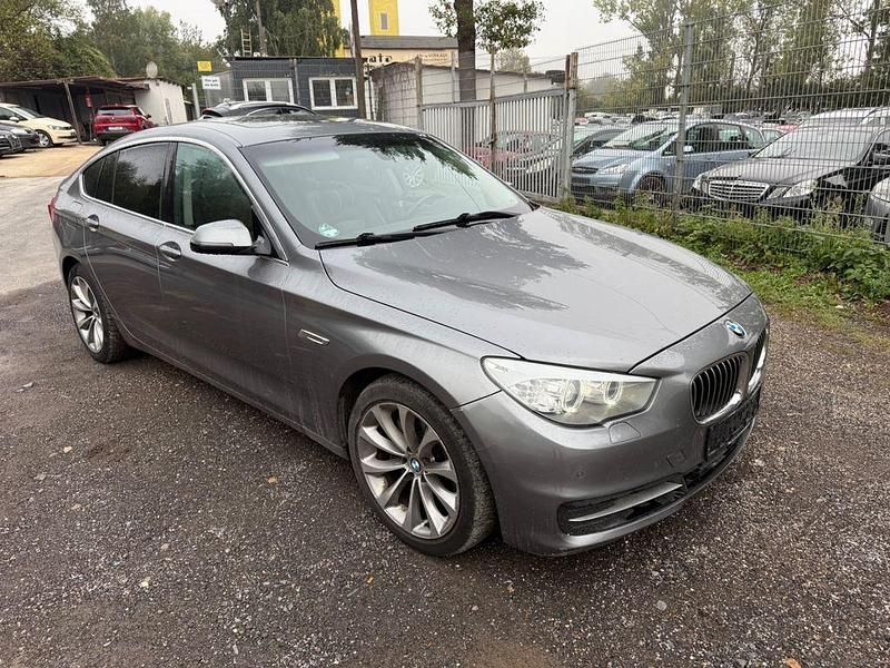 Grau Gebraucht 2016 BMW 530 Gran Turismo Limousine | 10.000 € (Fairer Preis) - Bild 1/4