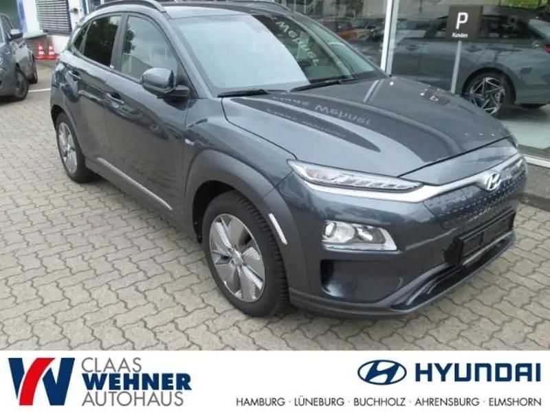 Dark knight / mic Gebraucht 2021 Hyundai Kona Advantage SUV | 16.900 € (Fairer Preis) - Bild 1/1