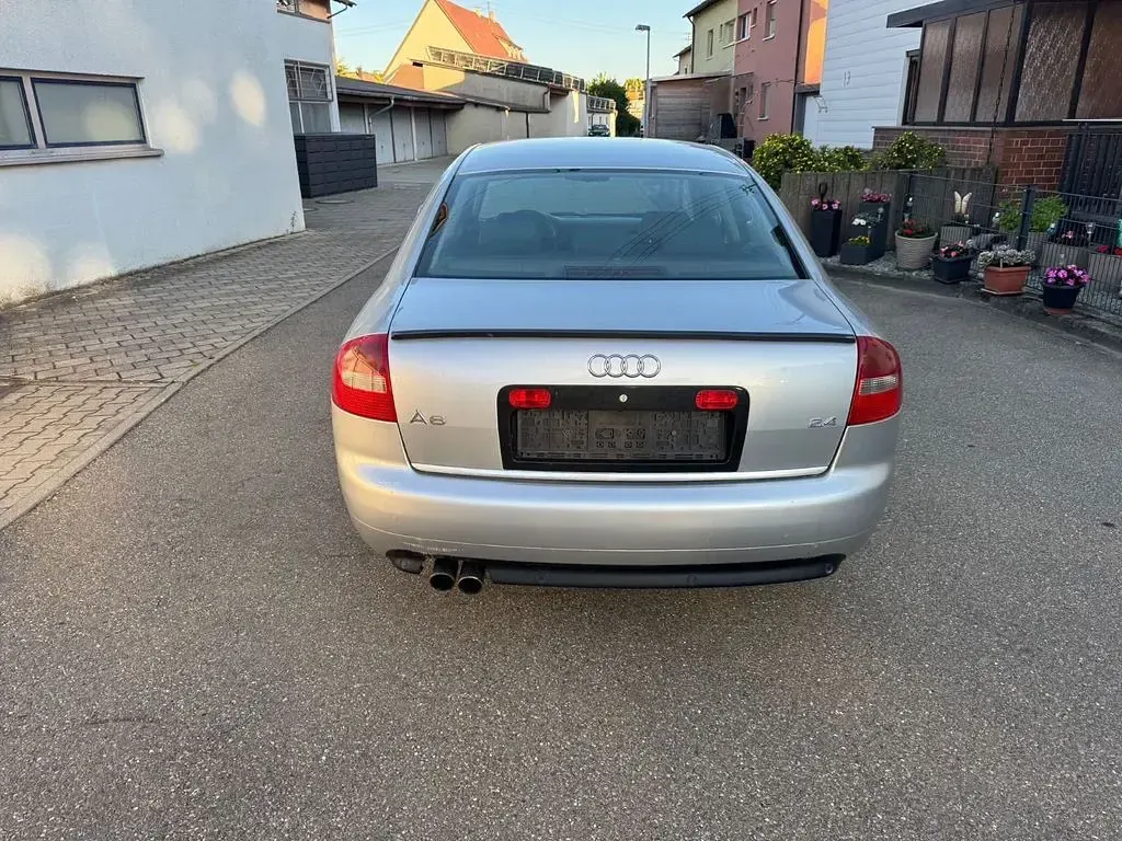Gebraucht Audi A6 S-Line 170 PS (125 kW) 2002 Silber Limousine