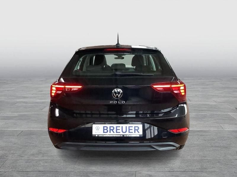 Gebraucht VW Polo Life 95 PS (69 kW) 2024 Schwarz Kleinwagen
