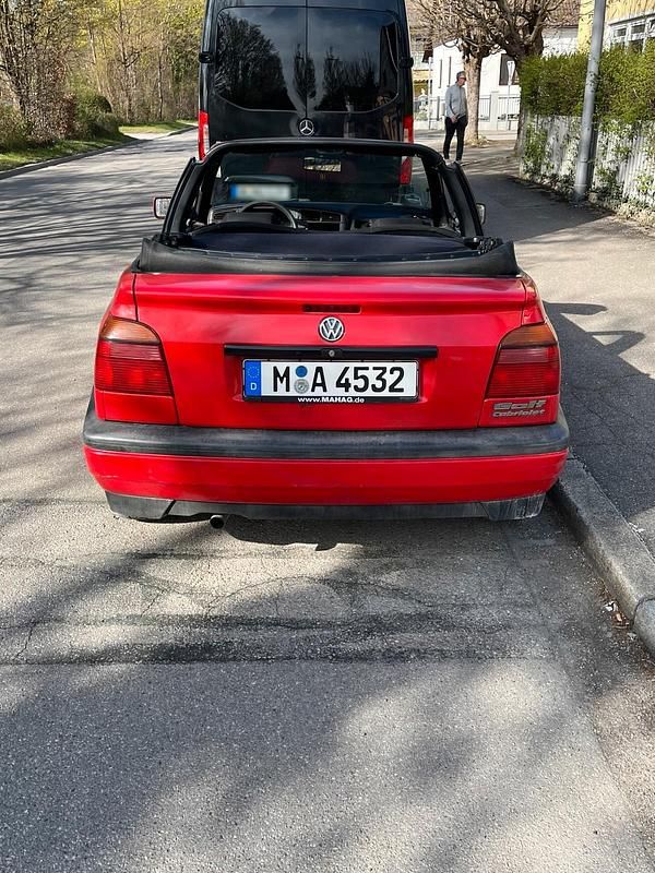 Gebraucht VW Golf Cabriolet 75 PS (55 kW) 1998 Rot Cabrio