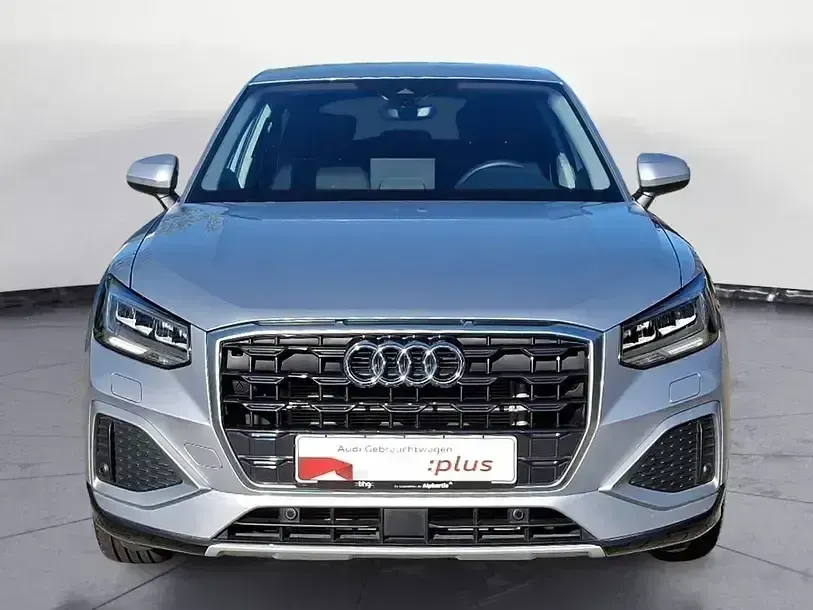 Używany Audi Q2 Advanced Plus 116 KM (85 kW) 2025 Srebrny SUV