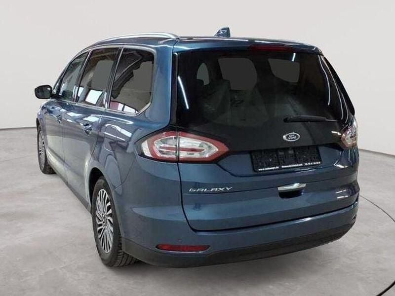 Gebraucht Ford Galaxy Titanium 190 PS (139 kW) 2022 Chromablau metallic Van / Kleinbus