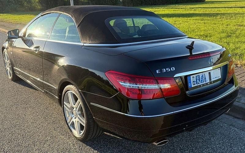 Gebraucht Mercedes E350 Avantgarde 231 PS (169 kW) 2010 Schwarz Cabrio