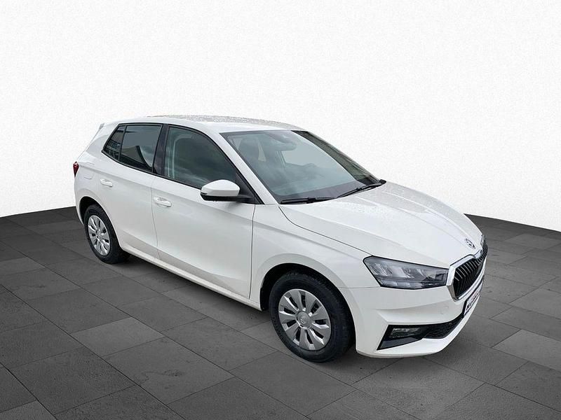 Neu Skoda Fabia Essence 95 PS (69 kW) 2026 Weiß Kleinwagen