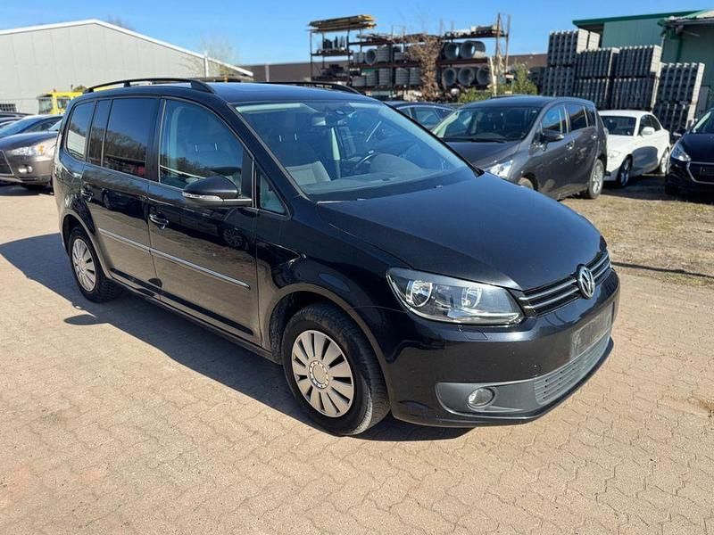 Gebraucht VW Touran 105 PS (77 kW) 2012 Schwarz Van / Kleinbus