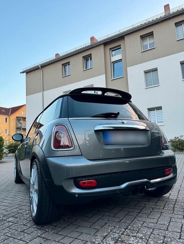 Usata Mini Cooper S 221 CV (162 kW) 2007 Grigio Utilitaria