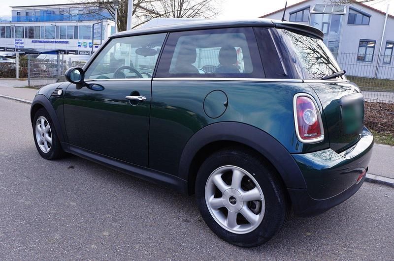 Usata Mini ONE 75 CV (55 kW) 2010 Verde Utilitaria