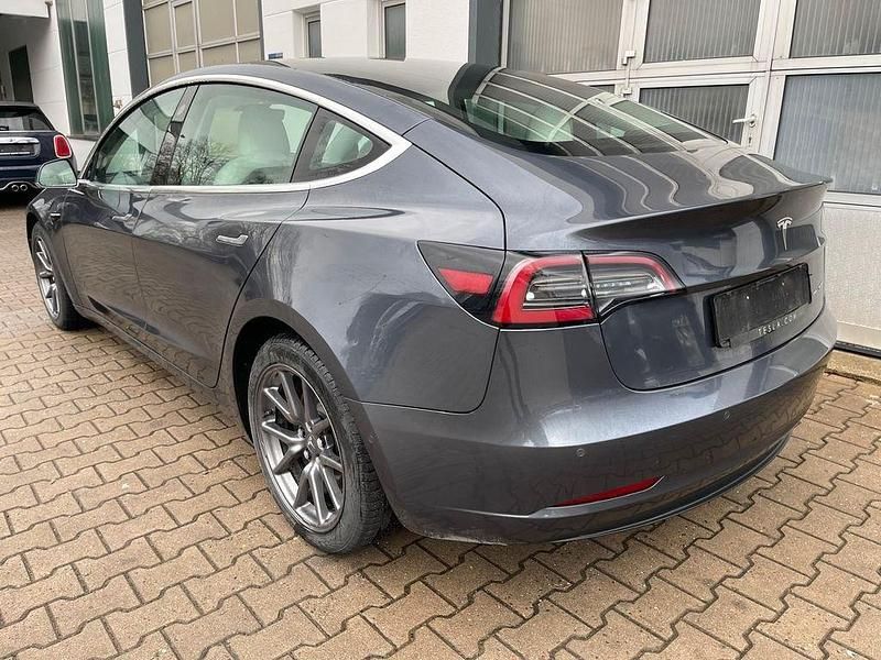Gebraucht Tesla Model 3 358 kW (487 PS) 2019 Grau Limousine