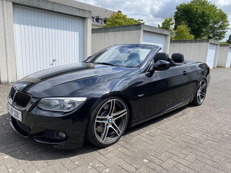 Schwarz Gebraucht 2012 BMW 335 Cabriolet M Sport Cabrio | 27.500 € (Teuer) - Bild 1/4