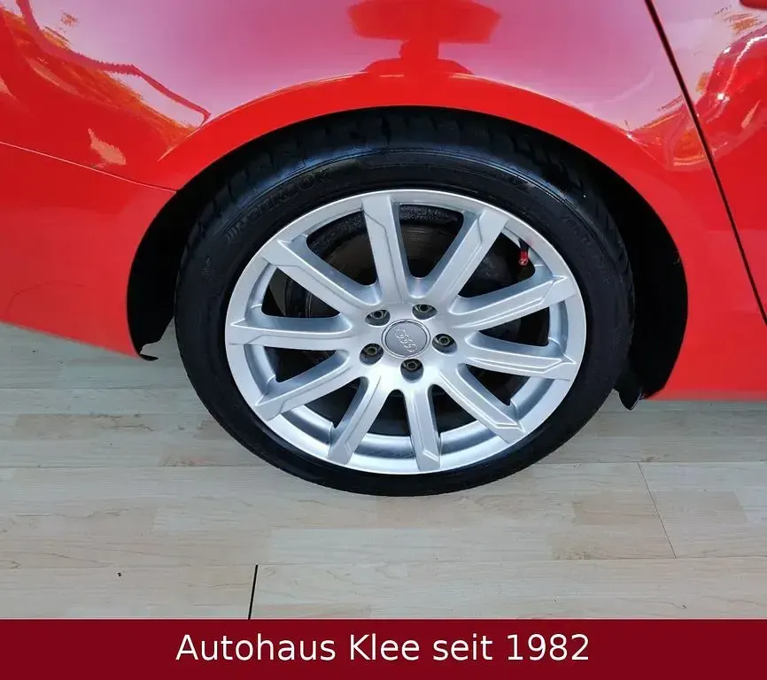 Używany Audi A4 Performance 163 KM (119 kW) 2014 Czerwony Kombi