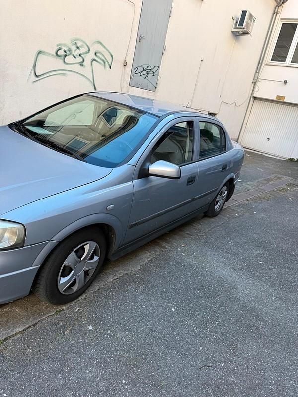Gebraucht Opel Astra 101 PS (74 kW) 2001 Grau Kleinwagen