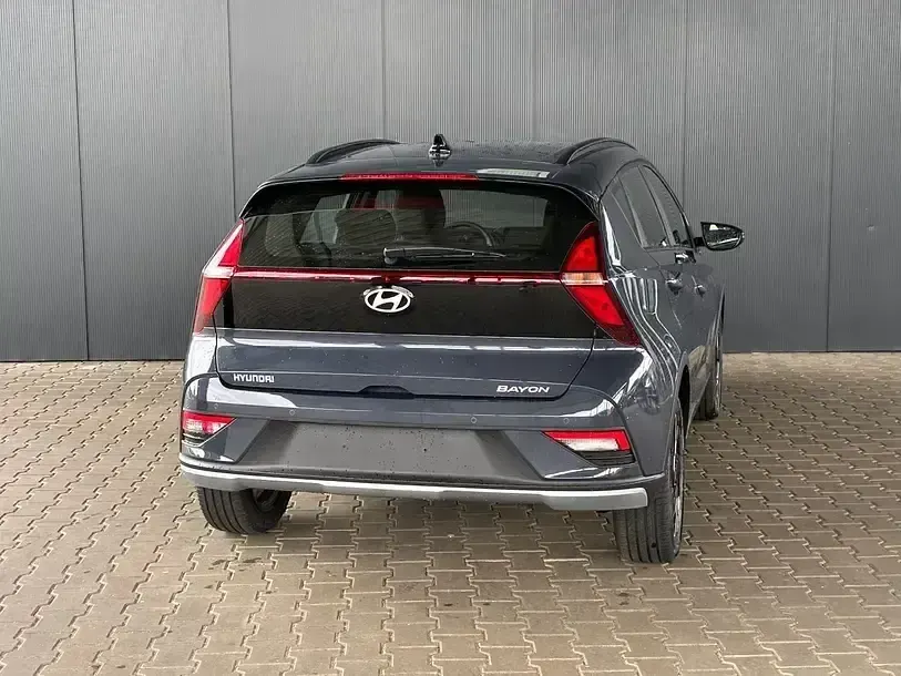 Neu Hyundai Bayon Comfort 90 PS (66 kW) 2026 Grau SUV