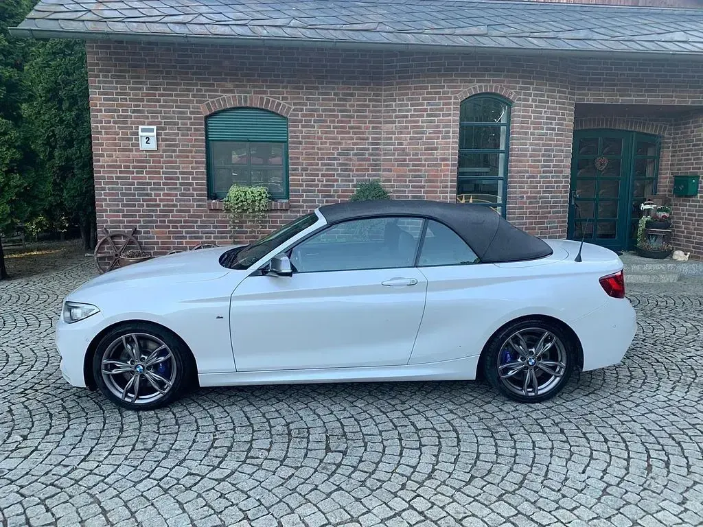 Gebraucht BMW M235 Shadowline 326 PS (239 kW) 2016 Weiß Cabrio