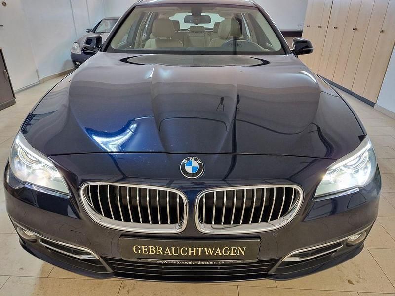 Gebraucht BMW 528 245 PS (180 kW) 2014 Blau Kombi