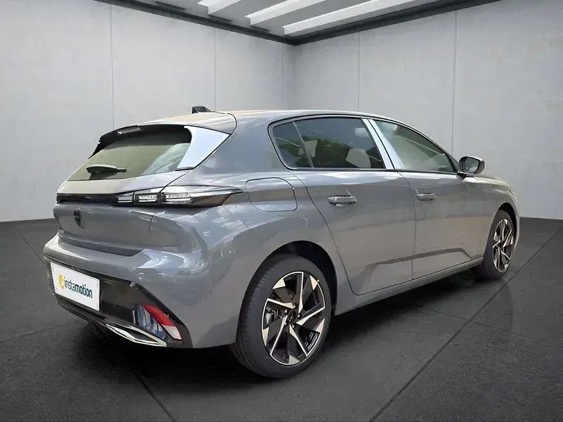 Neu Peugeot 308 136 PS (100 kW) 2025 Grau Kleinwagen