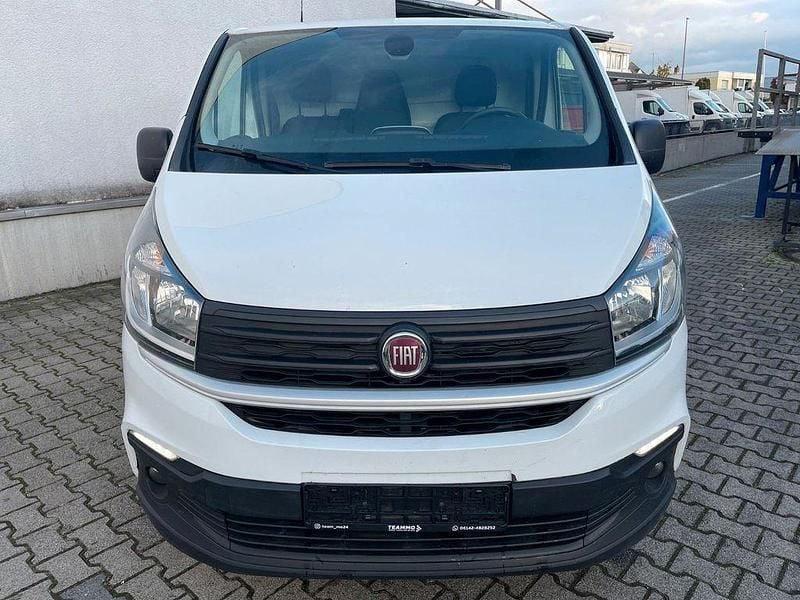 Gebraucht Fiat Talento 125 PS (91 kW) 2018 Weiß Van / Kleinbus