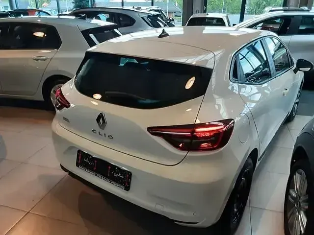 Gebraucht Renault Clio V Equilibre 67 PS (49 kW) 2023 Weiß Kleinwagen