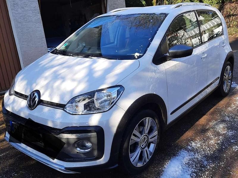 Gebraucht VW cross up! 75 PS (55 kW) 2018 Kleinwagen