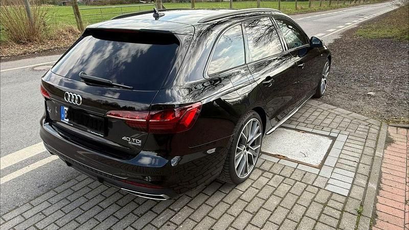 Gebraucht Audi A4 S-Line 190 PS (139 kW) 2020 Schwarz Kombi