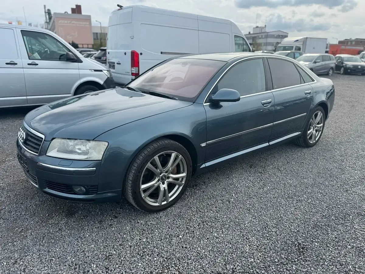 Gebraucht Audi A8 280 PS (205 kW) 2004 Grau Limousine