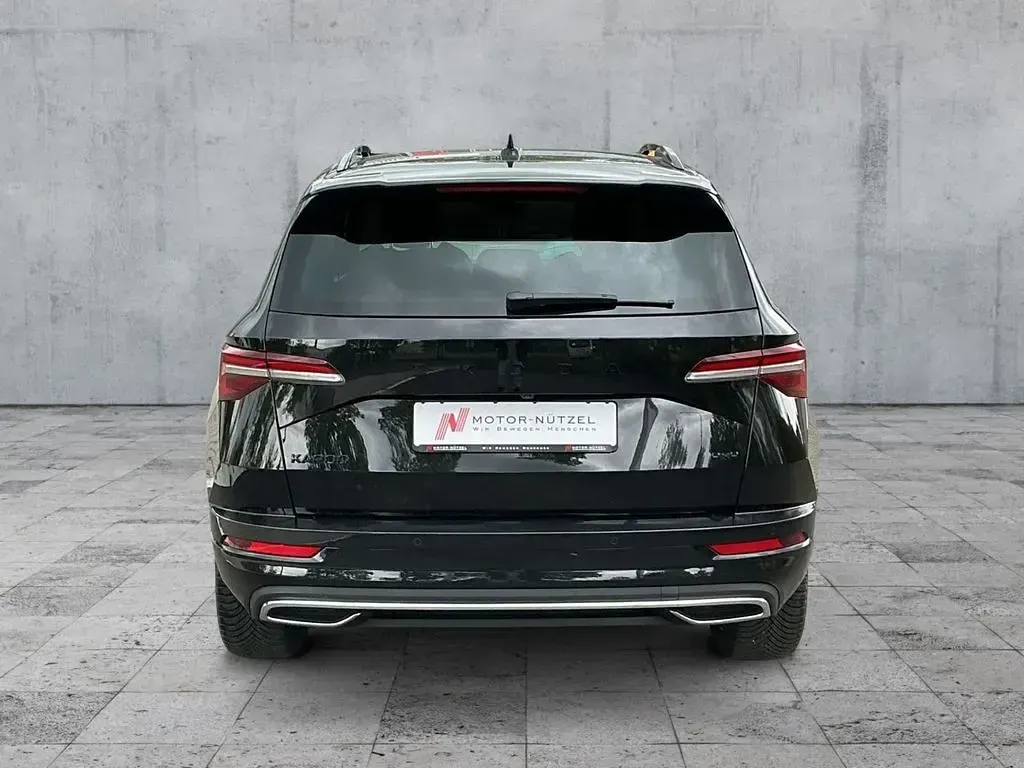 Gebraucht Skoda Karoq SportLine 150 PS (110 kW) 2025 Schwarz SUV